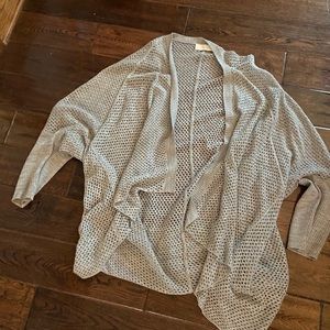 Cute light grey boutique sweater